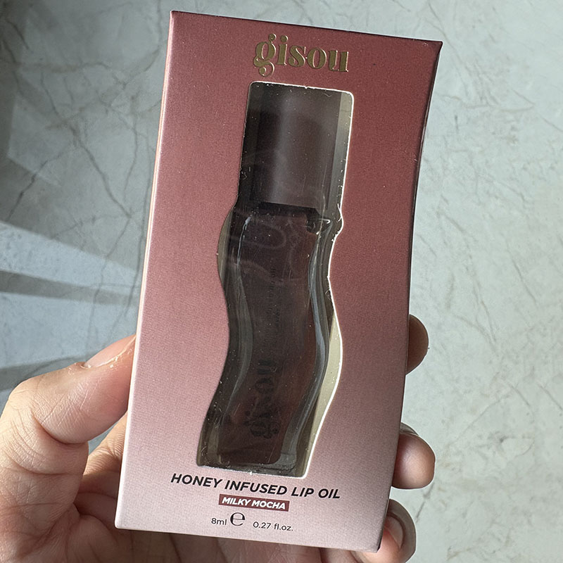 Balsamo Labbra Idratante Gisou - Luxury Skincare Brands recensione e prezzo